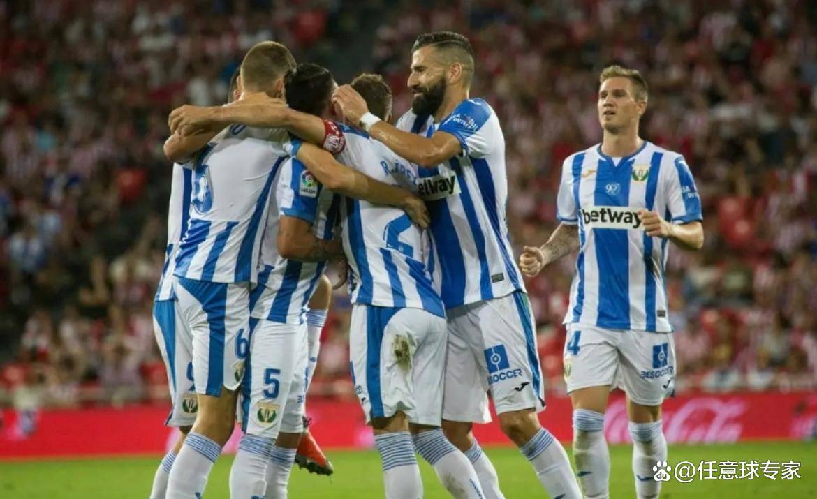 包含巴拉多利德客场大胜莱加内斯，保级前景一片光明的词条