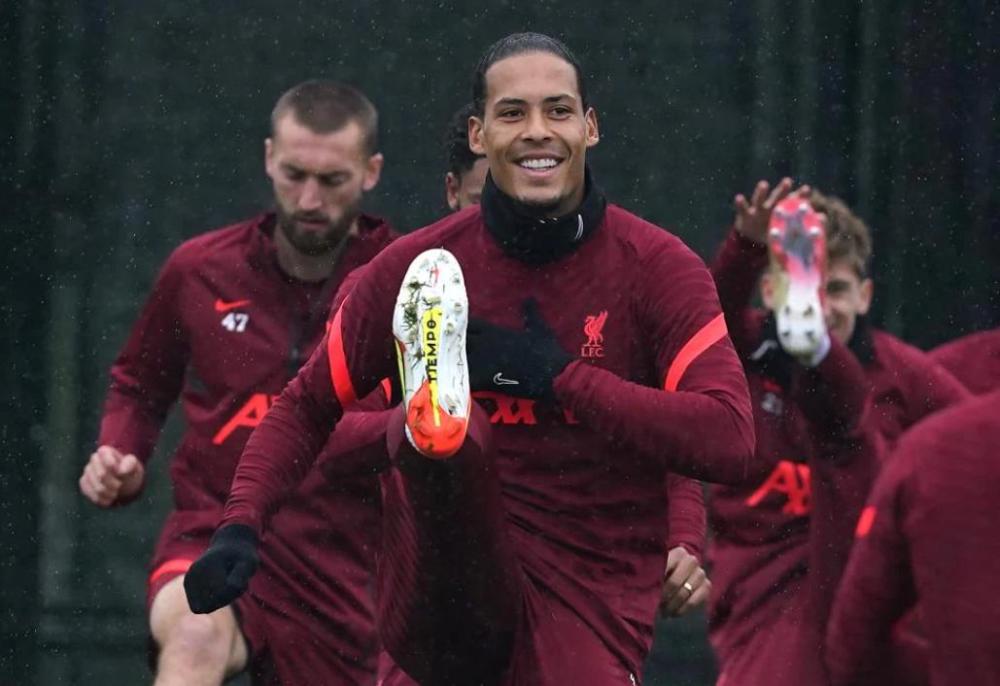 欧洲豪门迎战亚洲劲旅,强强对话激烈展开 欧洲豪门迎战亚洲劲旅,强强对话激烈展开