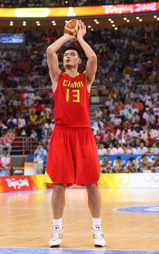 包含姚明篮球投篮技巧全开，豪取胜利的词条