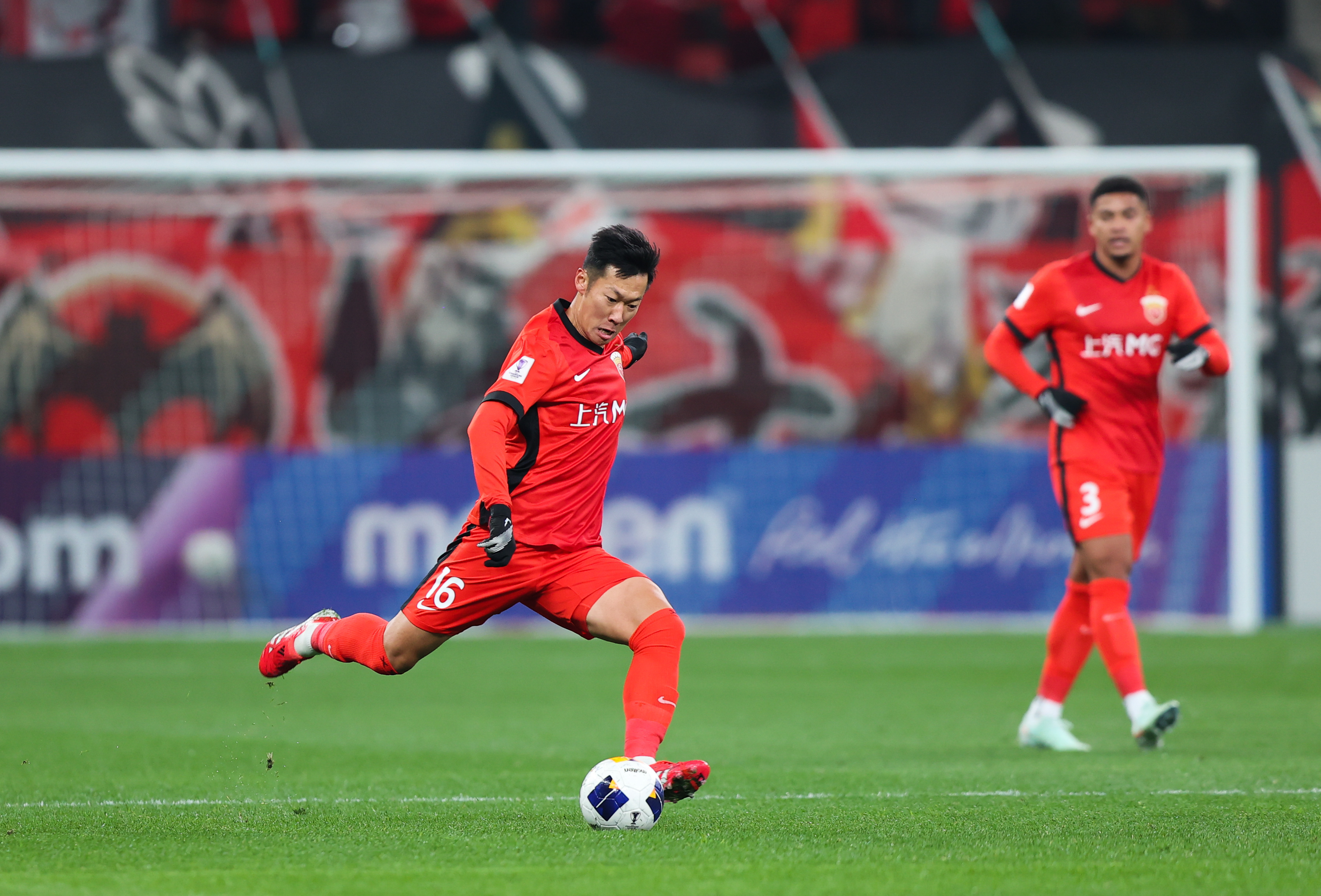 横滨水手遗憾止步,亚冠征程告终 横滨水手遗憾止步,亚冠征程告终