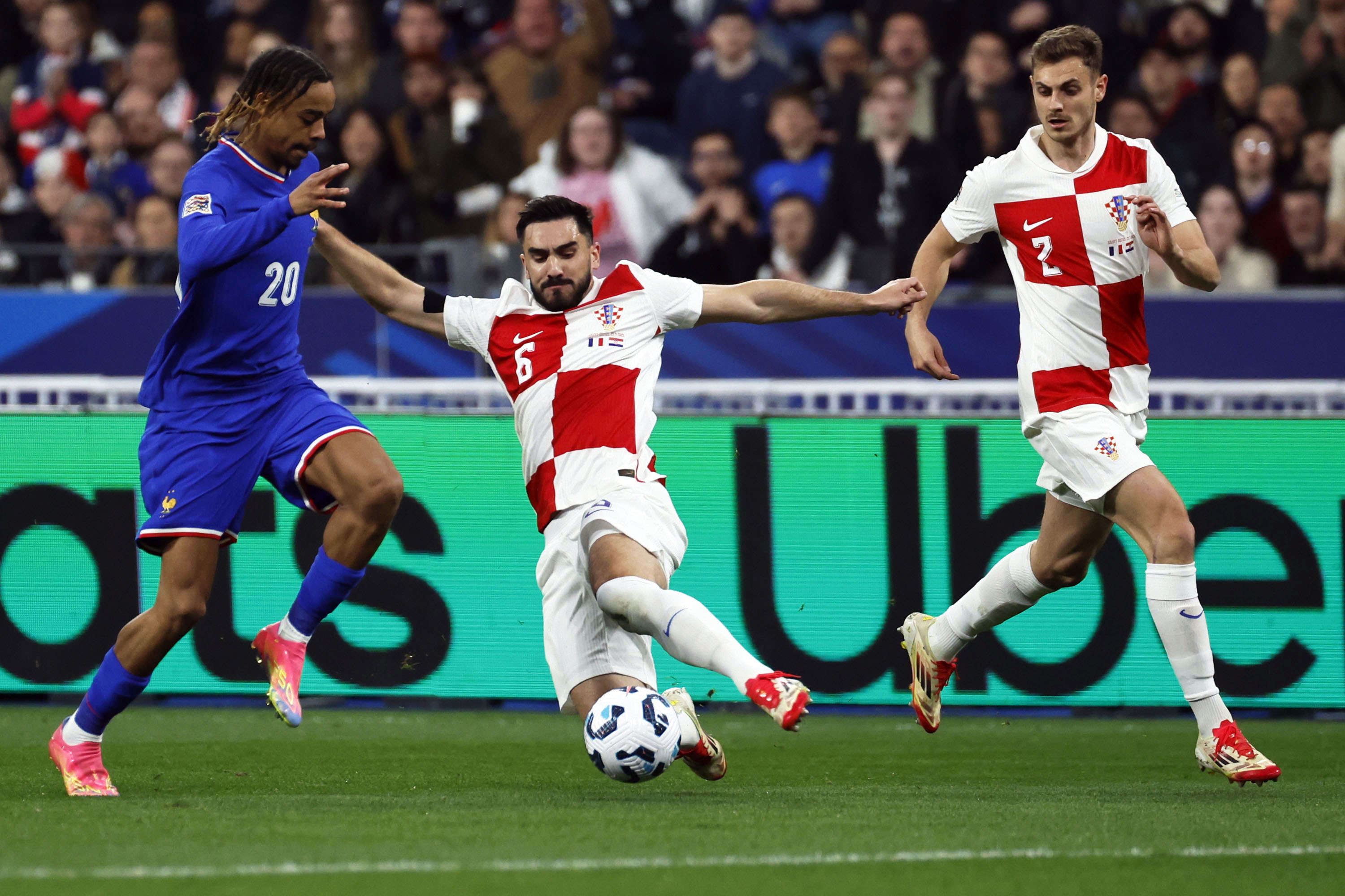 克罗地亚轻松晋级欧国联半决赛