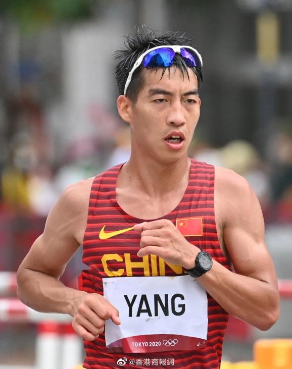 厄立特里亚马拉松选手为国争光的简单介绍